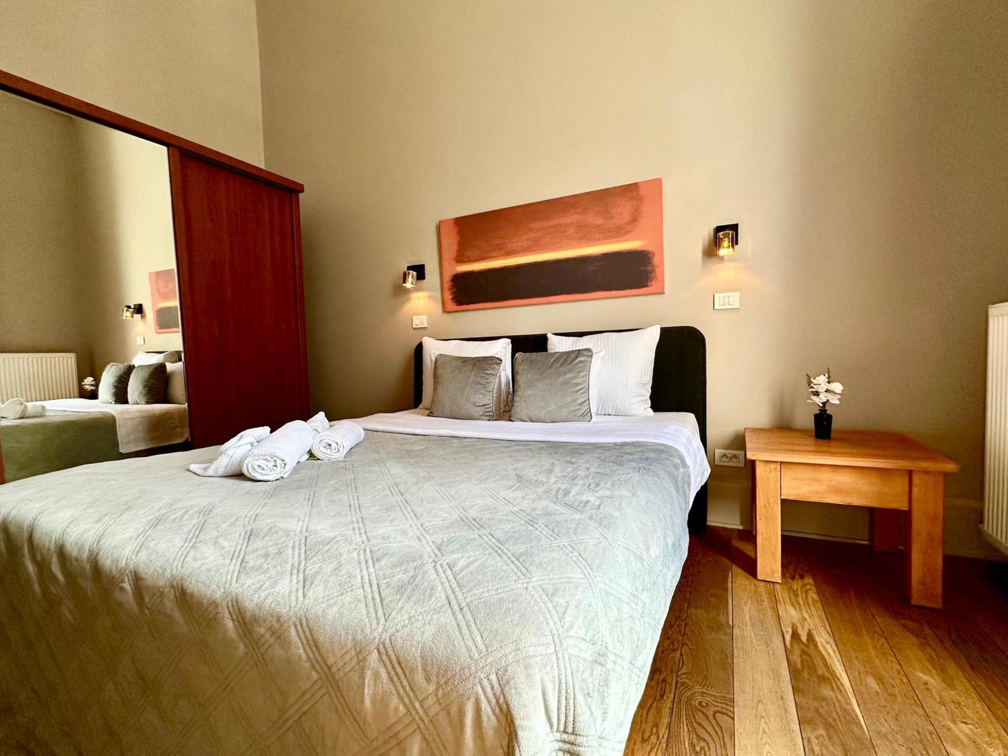 Luxury Suites Castel By Rikas Hotels Antwerpen Eksteriør billede