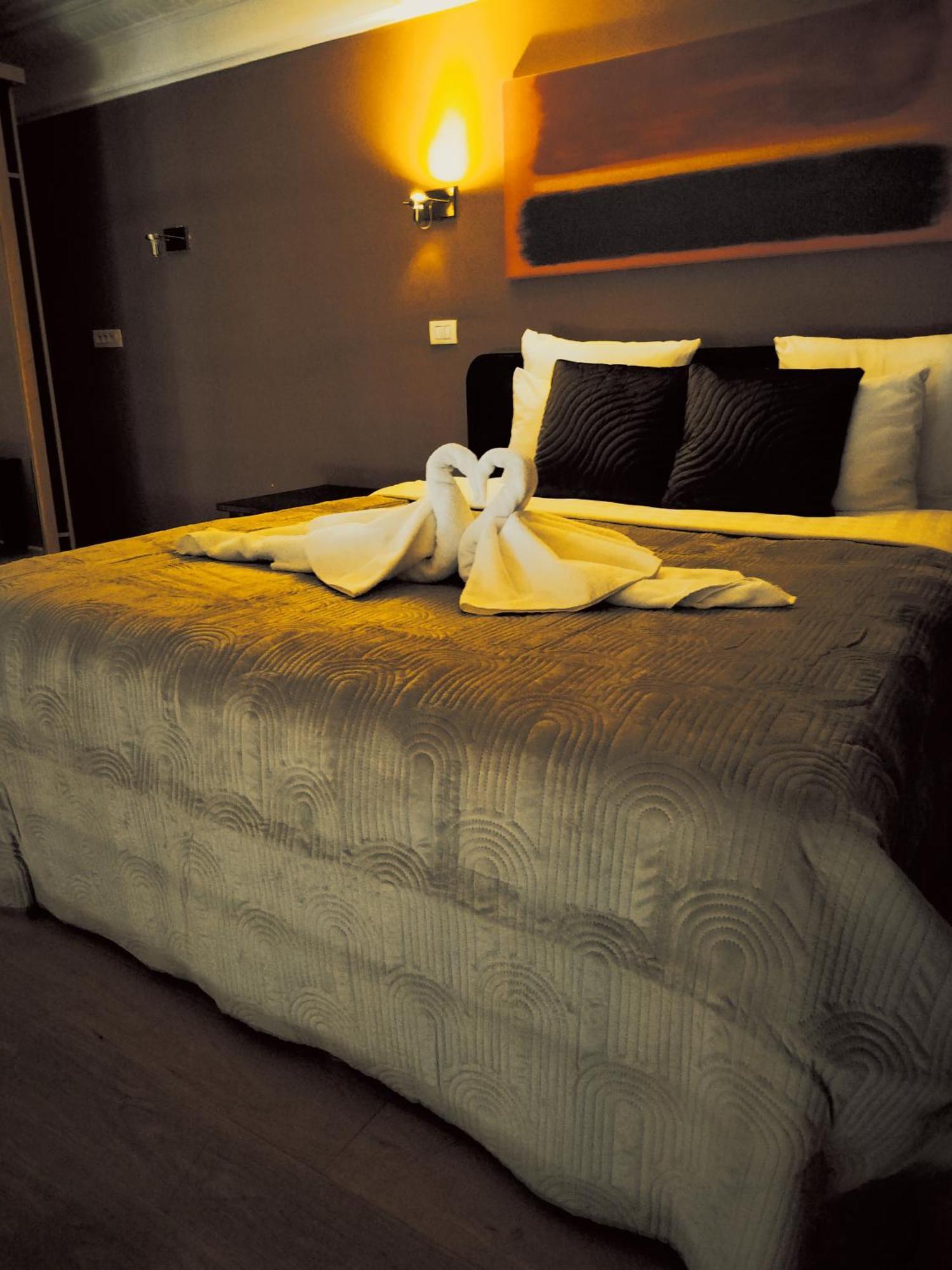 Luxury Suites Castel By Rikas Hotels Antwerpen Værelse billede