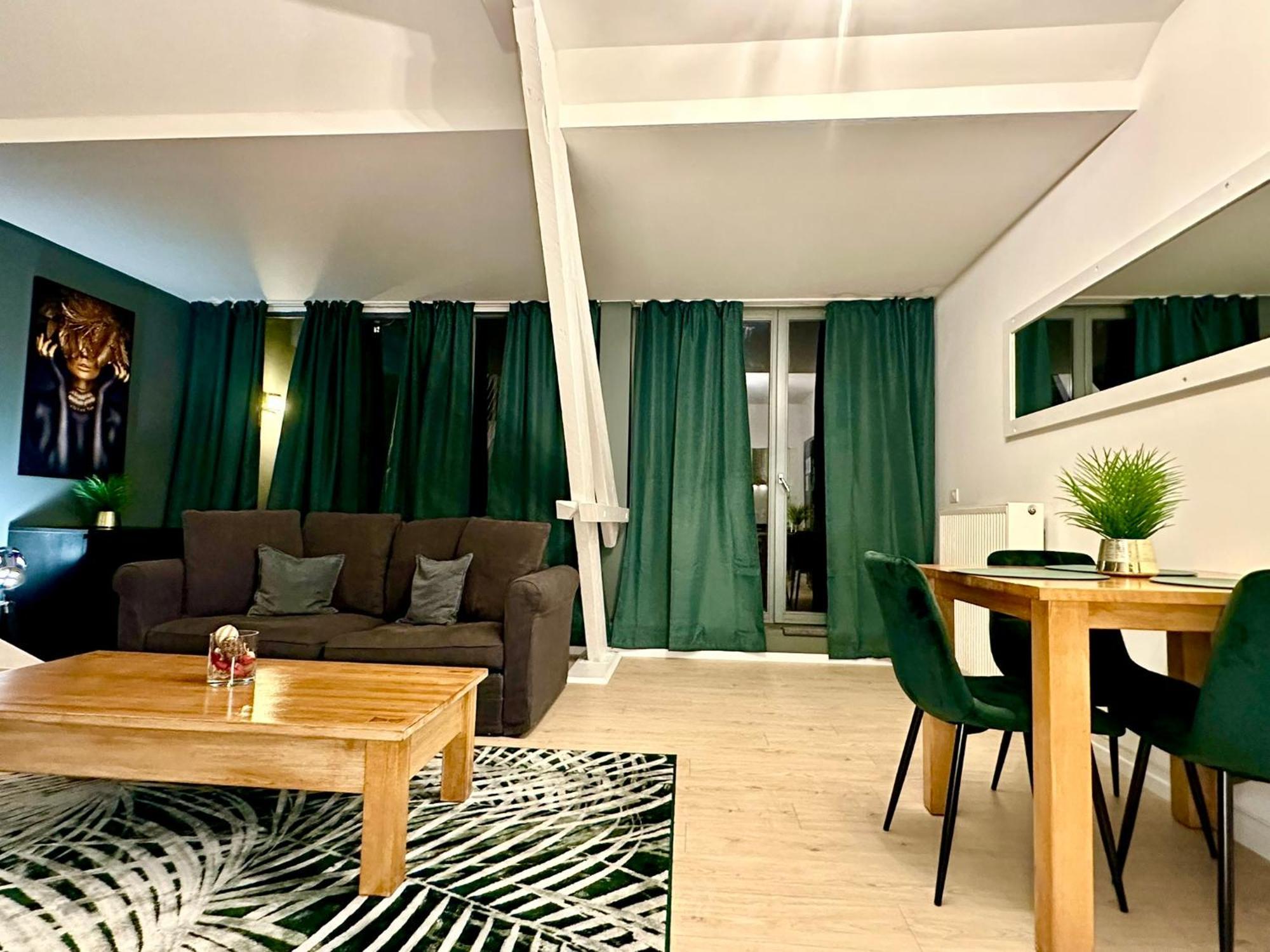 Luxury Suites Castel By Rikas Hotels Antwerpen Eksteriør billede